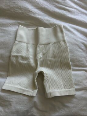 Cream White Ribbed Shorts